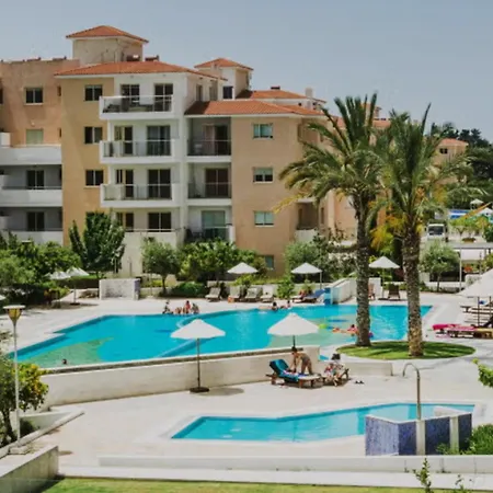 Elysia Park Appartement Paphos