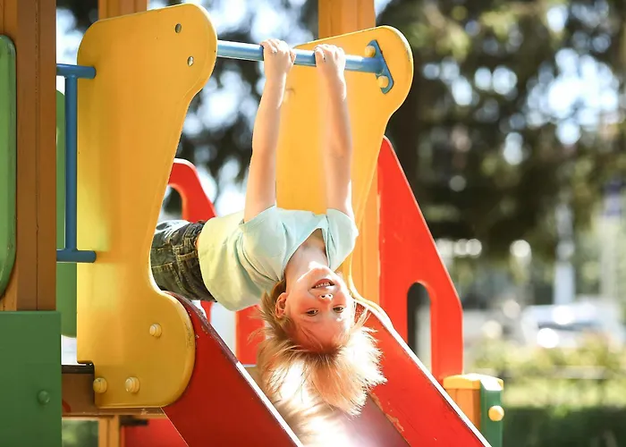 Elysia Park アパート パ フォス